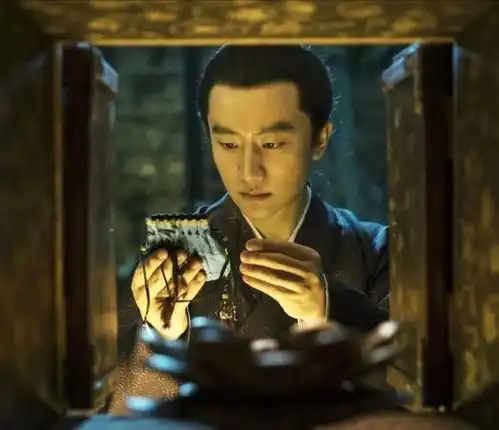 糙汉风杀出重围,比起千篇一律的精致造型,落拓不羁更带感