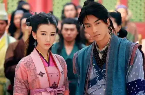 霍去病官宣,剧照曝光,男主张若昀,与男配的颜值不相上下