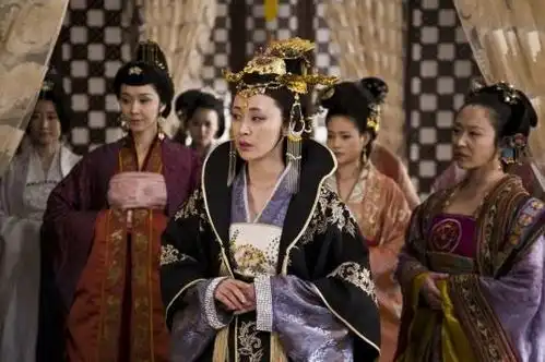 他们不只是同学还是夫妻,低调恩爱15年,极少人知道他们是夫妻