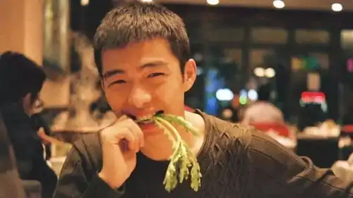 从无名之辈到入围金马奖,今天上头条的应该是他
