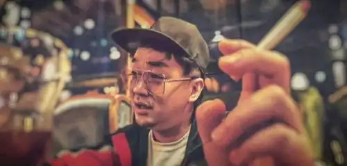 疫情反复的至暗时刻,百大俱乐部们在做什么下
