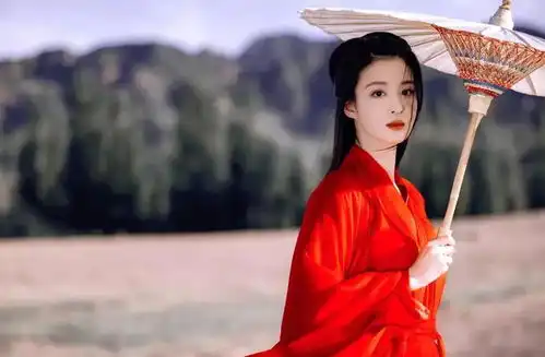 王楚然一袭红衣,一舞倾城
