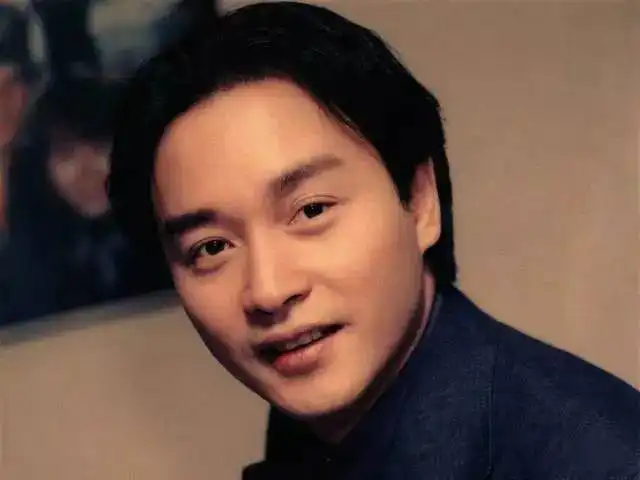 李玉刚扭曲张国荣死因误导大众哥哥粉丝穷追猛打一年要他道歉娱乐频道东方头条
