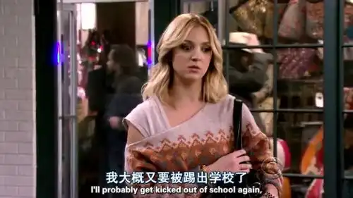 破产姐妹遭遇鼠辈横行,麦克斯徒手扔老鼠
