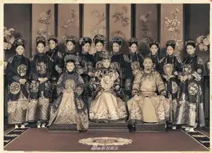 组图如懿传曝老照片海报周迅董洁李沁等后宫众美盛装出镜