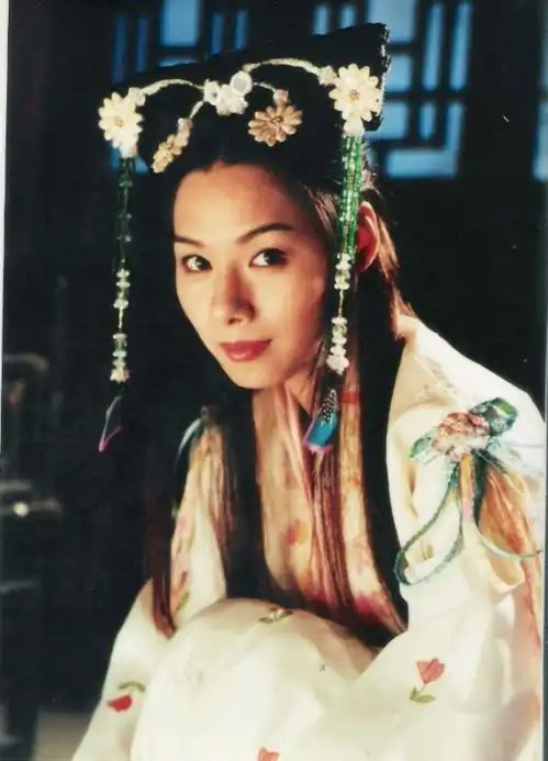 风云雄霸天下开播19年,用现在的审美,6位女演员谁最好看
