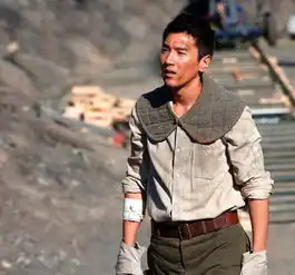 鬼吹灯剧照曝光姚晨赵又廷演绎千年cp
