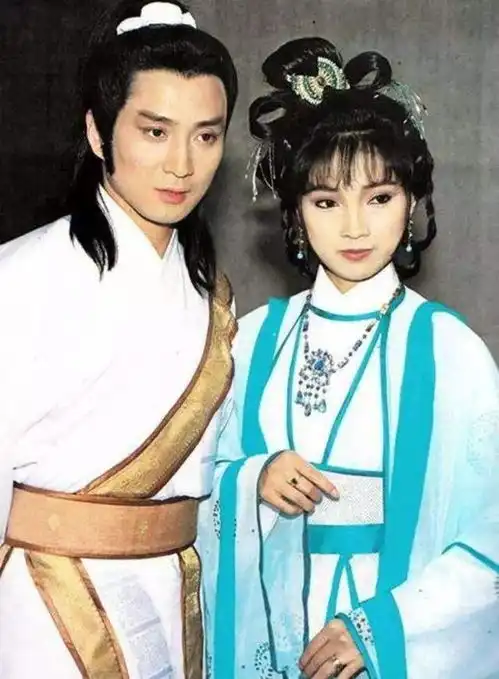 35年前,26岁的翁美玲香消玉殒,自杀原因并非为情所困
