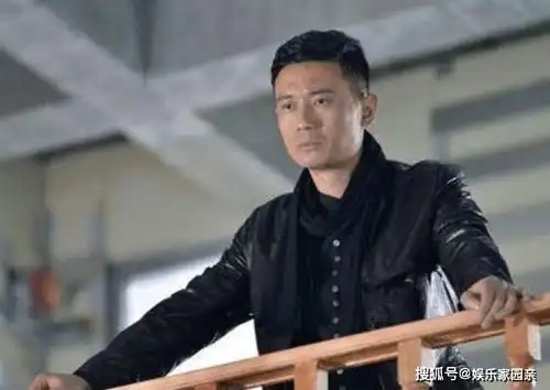 跑龙套15年因我是特种兵走红,岳父李幼斌对其赞不绝口