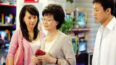 婆婆嫌我生两个女儿,要我把家产留给侄子,我让她有多远滚多远