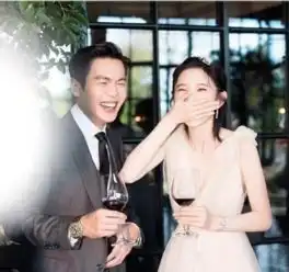 张若昀请不要说我女友配不上我,她得到的东西,我不曾拥有过