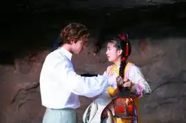 新还珠吻戏大盘点皇宫原来如此开放
