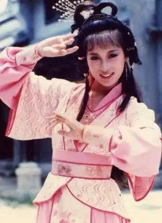 电影版赵敏,她比贾静雯还美,曾遭亲父伤害,死后三天被发现刘玉璞