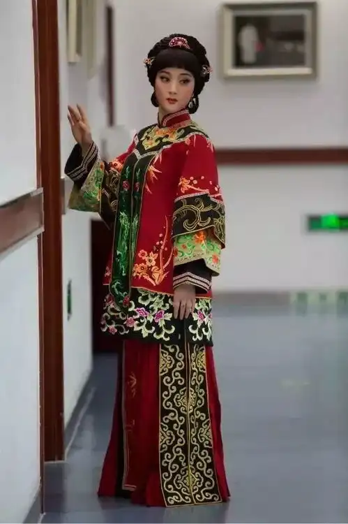 苍南真正的女神国家一级演员,她叫蔡晓秋
