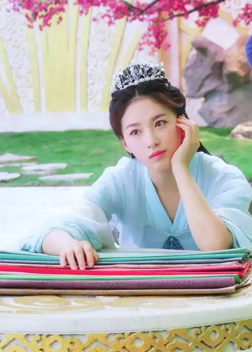 离开邝露仙子的光环,杜雨宸连拍烂剧,她的事业早已跌落谷底