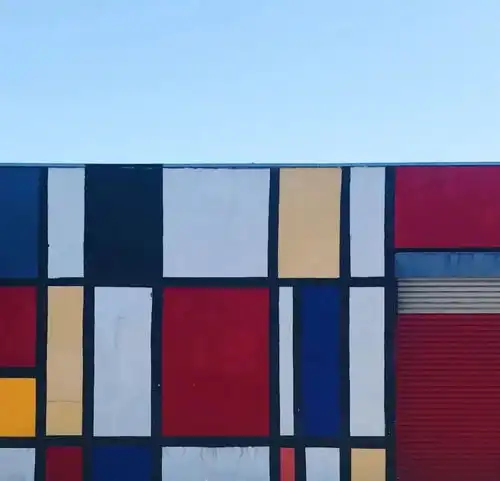 19岁姑娘喝了全球1000家咖啡后,开了自己的布达佩斯大饭店