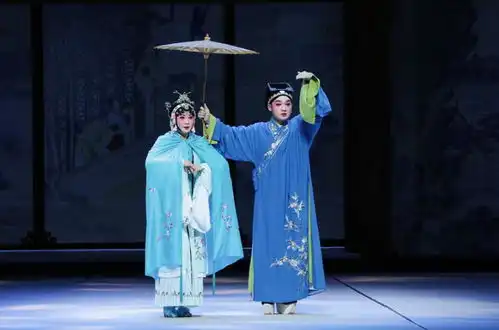 踏伞行巡演莆仙戏老树发新芽