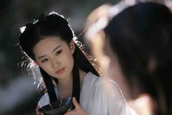 刘亦菲新戏黄晓明现身引回忆杀,盘点最受瞩目的古装情侣档