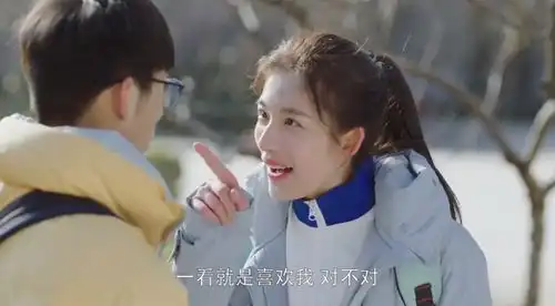 夏之光女友是新版鹿鼎记曾柔还参演了黄景瑜新剧,也是吴磊同学
