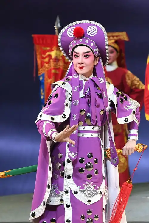 粤剧花木兰上演了比电影更有现场感
