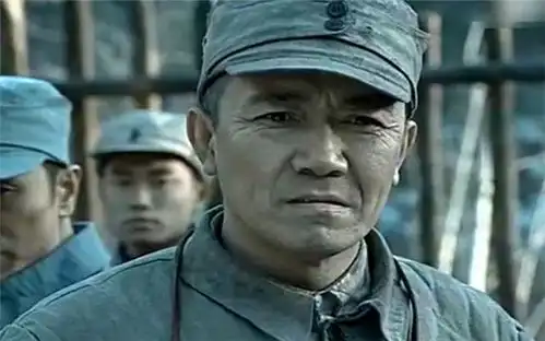 难怪李云龙敢号称富得流油,看看意大利炮在当时有多珍贵
