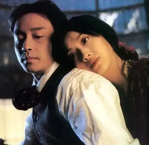 出道即巅峰为家暴男公开拒绝天王的奇女子