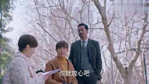 凉生我们可不可以不忧伤小伙让姑娘去学习,他自己做复健