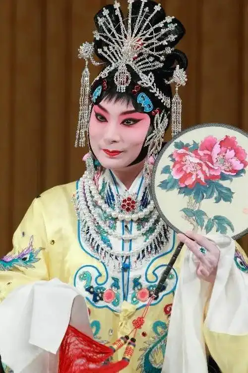 十美图一一今日舞台上的上海京剧院的大姐大2
