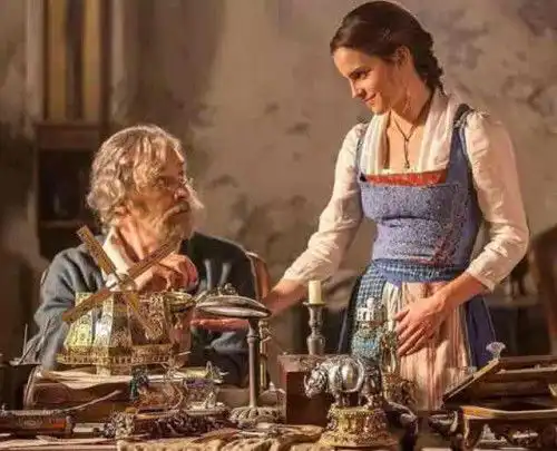 美女与野兽你看了吗喜欢吗
