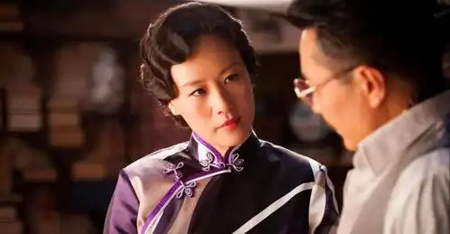 天生一张荣华富贵脸,一看就很有钱,大多都是妈妈专业户,
