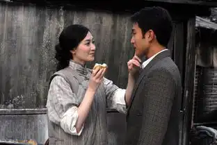 凤穿牡丹中李小冉,她将自己的女神气质延续到了戏中
