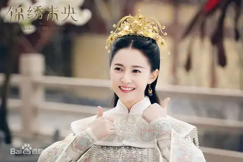 时隔四年,李易峰新古装剧镜双城开拍,搭档月上重火女主