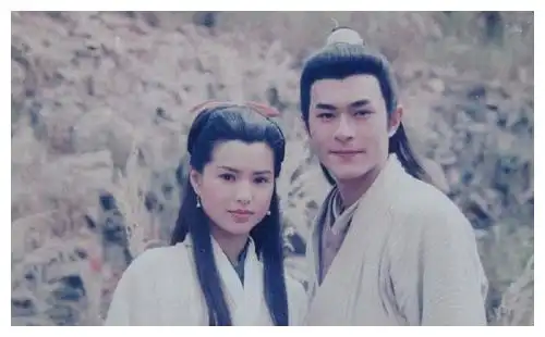 神雕侠侣真的存在陕西挖掘出神秘墓葬,两人相拥而眠
