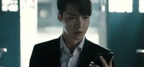 沙海张艺兴首次露面,祭拜二月红夫妇