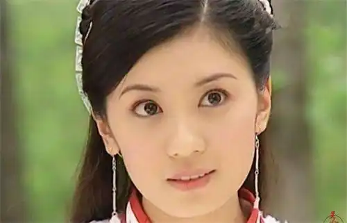 从刁蛮群主,到宠冠后宫的万贵妃,贾静雯都经历了什么