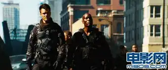 变形金刚3发布新剧照御天敌现身大黄蜂回眸