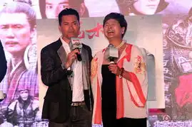 新人挑梁花木兰压力大坦言和赵薇比是荣幸
