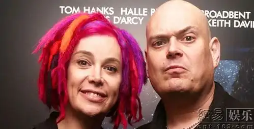 双双转性黑客帝国导演兄弟变姐妹