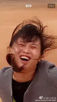 柳岩发了一张嫂子的丑照,网友看了都快笑岔气了