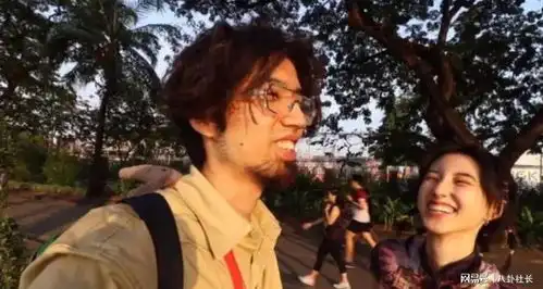 华晨宇女友言论惹争议说北京臭日本香,不理解中国人爱喝热水