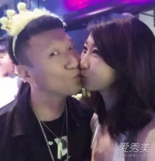 孙红雷首次曝光女儿正面照小公主眼睛像爸爸