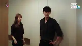 韩剧w两个世界第7集2甜蜜温馨的一幕,看了一定会感动你
