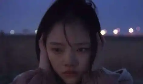 悲伤逆流成河校园暴力的阴影将伴随人的一生
