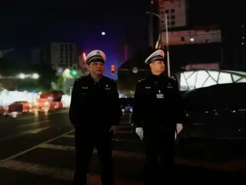 不留死角怀化打击酒驾醉驾违法犯罪行为整治月持续进行
