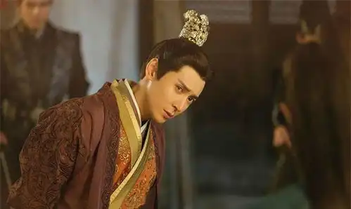 锦衣之下严世蕃喜欢袁今夏吗锦衣之下小说严世蕃感情线
