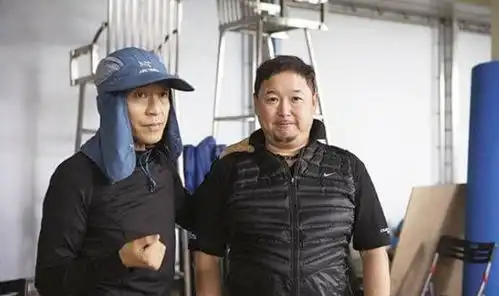 钱国伟设灵黄金兄弟三人到场打点一切,小20岁妻子悲痛送别
