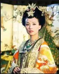 想不到她能为林瑞阳,做多次的试管婴儿,打了不少于1000针,付出得到回报