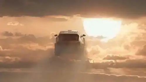 飞驰人生一生热爱,回头太难