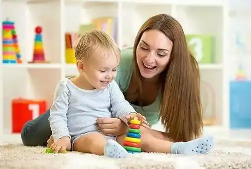 我家孩子玩具到处扔那是秩序感没有培养好,父母可以这样做
