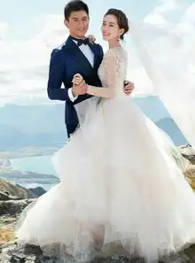 刘诗诗预产期在5月份,吴奇隆谈育儿经,月嫂先生什么时候播